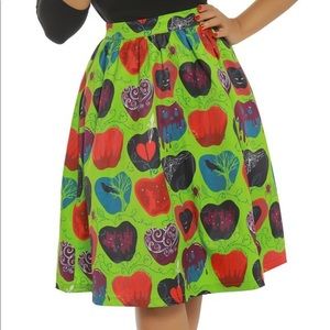 Retro Style Poison Apple skirt